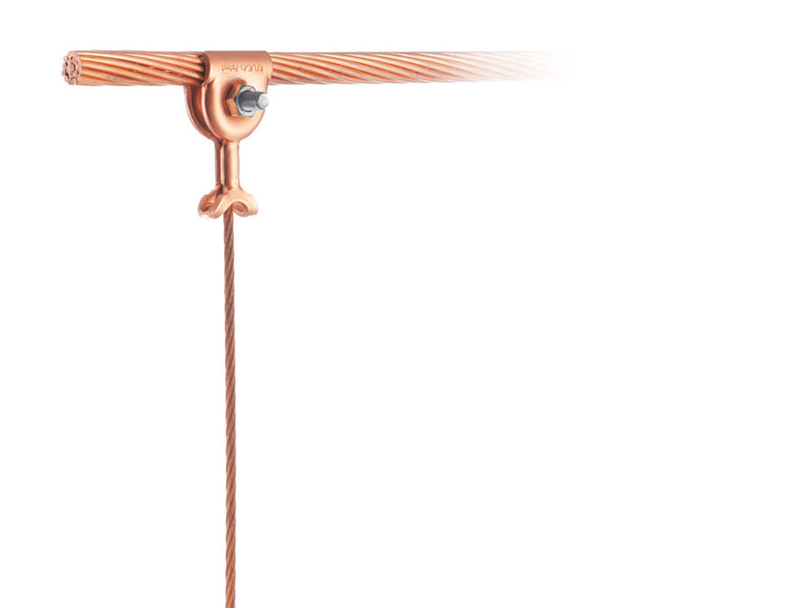 World´s fastest catenary dropper installation